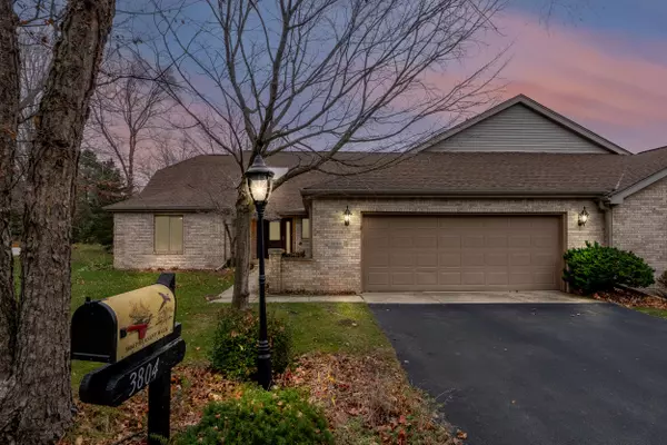 Valparaiso, IN 46383,3804 Pheasant Walk DR