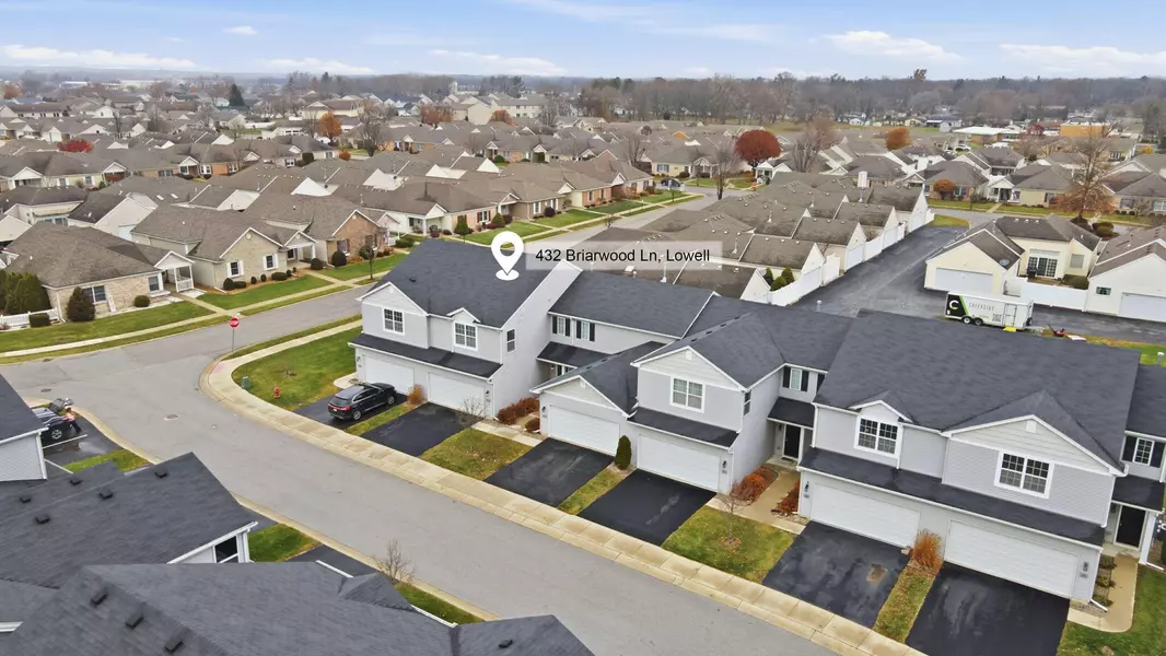 432 Briarwood LN, Lowell, IN 46356