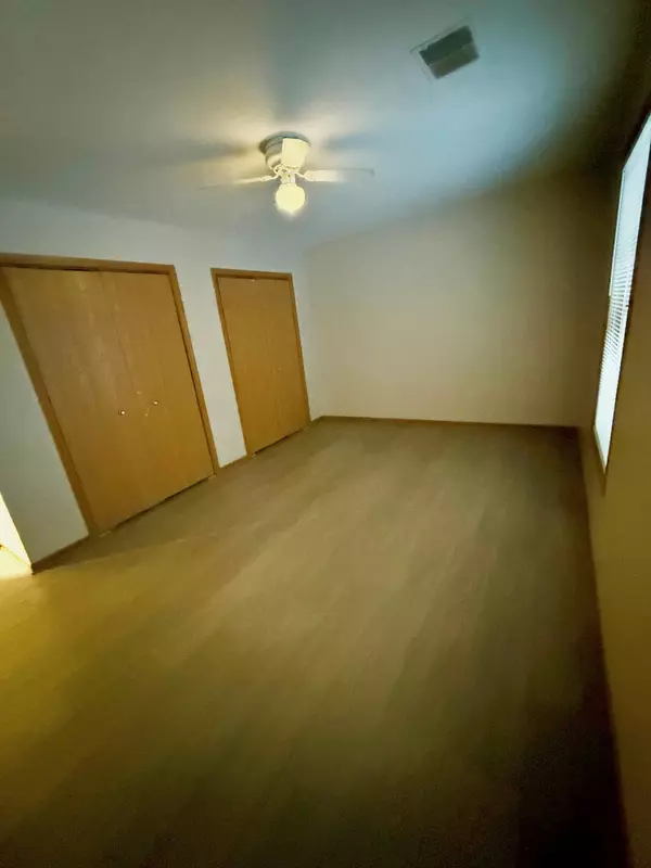 Valparaiso, IN 46385,395 Plymouth RD #B