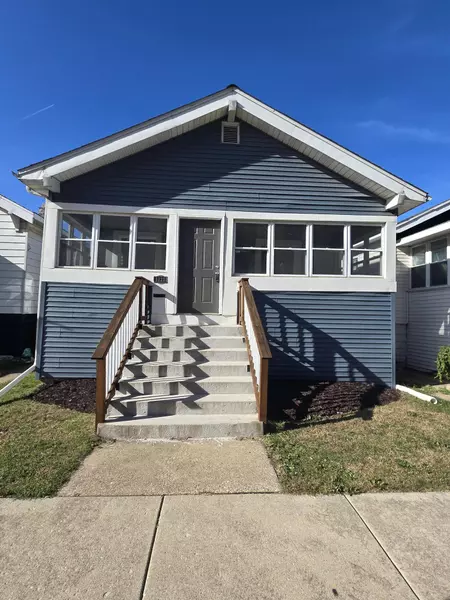 1121 Benedict AVE, Whiting, IN 46394