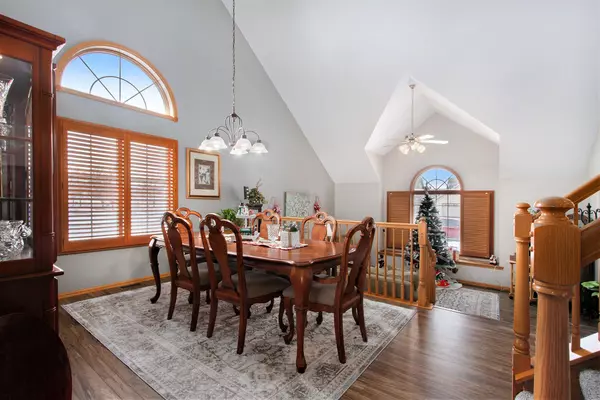 Crown Point, IN 46307,10399 Pike ST