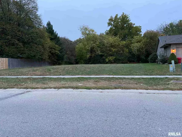 2131 W Iles AVE, Springfield, IL 62704