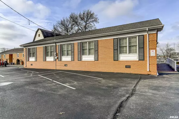Springfield, IL 62703,1610 S 6TH ST