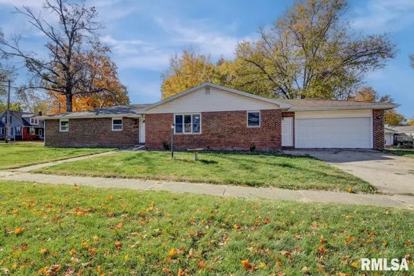 Greenview, IL 62642,246 S Engle ST