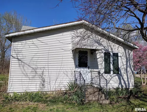 Bath, IL 62617,202 N OLIVE ST