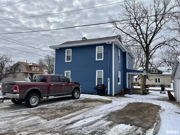 Knoxville, IL 61448,502 S Line ST