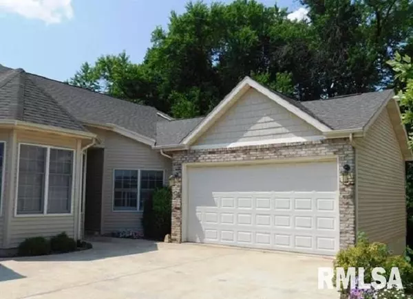 307 BOULDER CREEK DR, Chatham, IL 62629