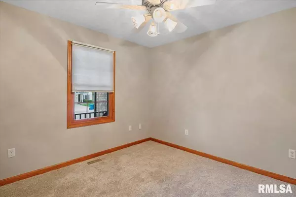 Springfield, IL 62712,3165 BEAVER CREEK LN