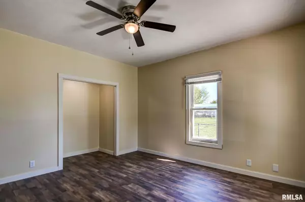 Bulpitt, IL 62517,308 HENRY ST