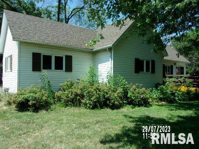 Raymond, IL 62560,209 N O'Bannon ST