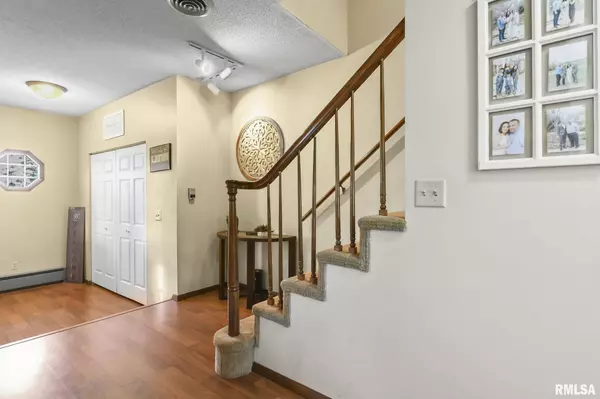 Cantrall, IL 62625,6903 Cantrall Creek RD