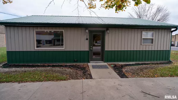 Augusta, IL 62311,200 CENTER ST