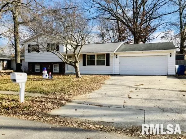 31 Jamestown CIRCLE, Riverton, IL 62561-9505