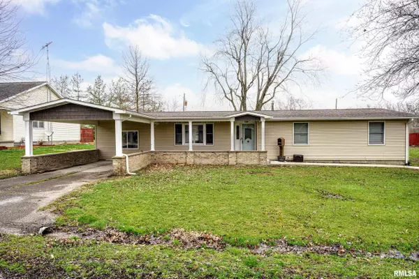 316 ALBERT ST,  Nokomis,  IL 62075