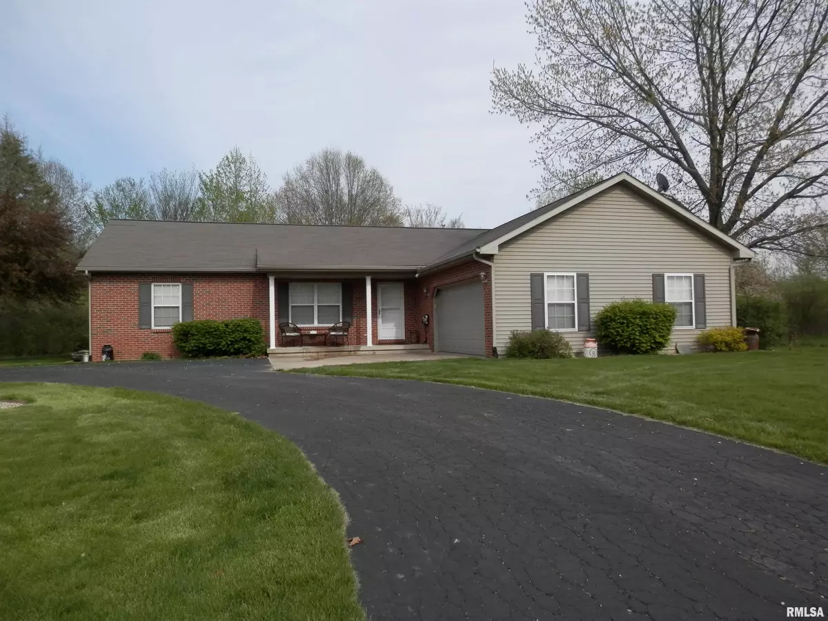 Dahinda, IL 61428,8166 OAK RUN DR