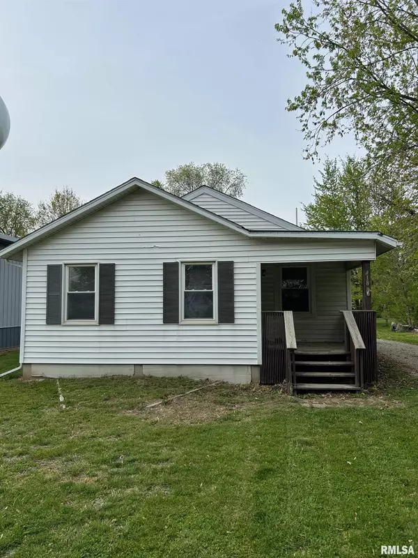 418 W LINCOLN AVE, Edinburg, IL 62531