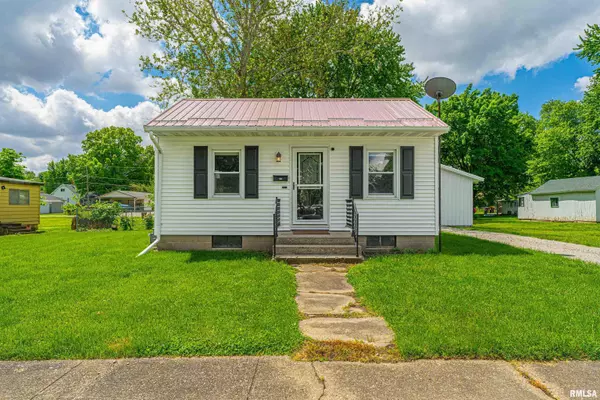 Lincoln, IL 62656,431 9TH ST