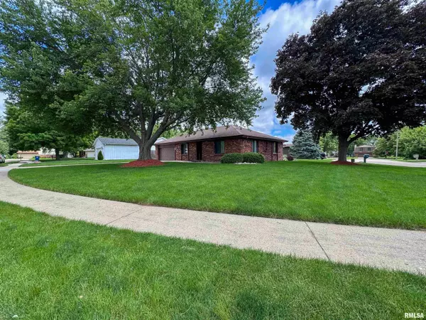 Springfield, IL 62704,116 EXETER CT