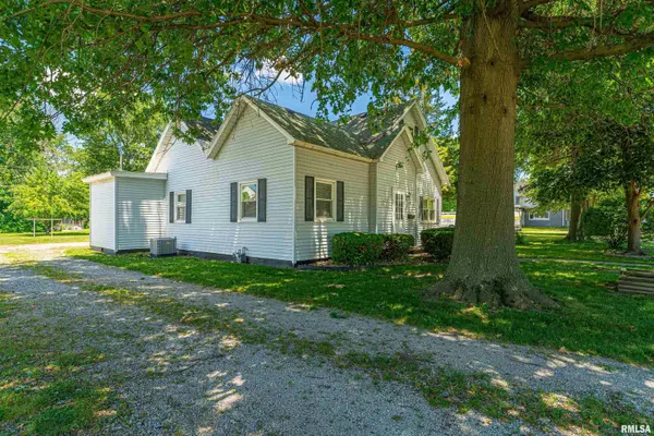 Girard, IL 62640,308 W JEFFERSON ST