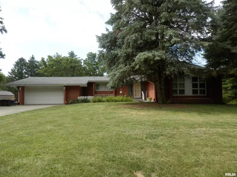 106 W MINERS ST, Wataga, IL 61488