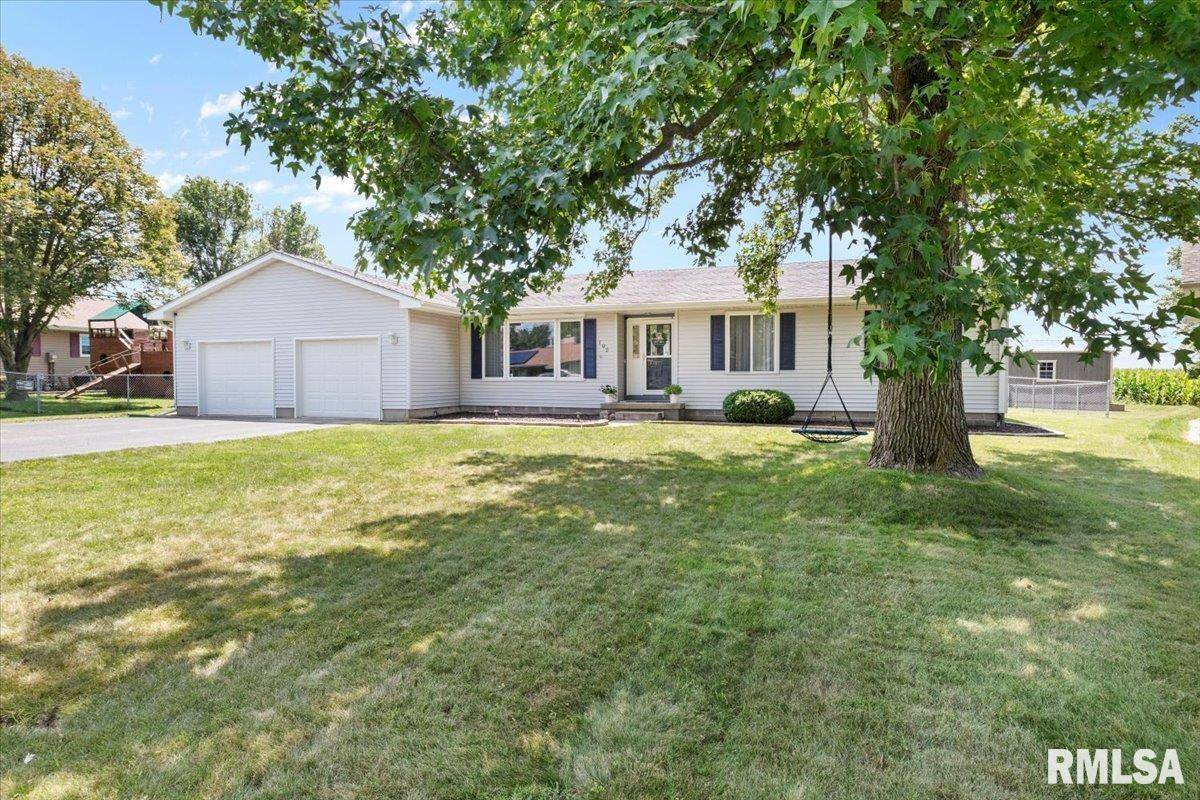 102 KATHY CT, Blue Mound, IL 62513