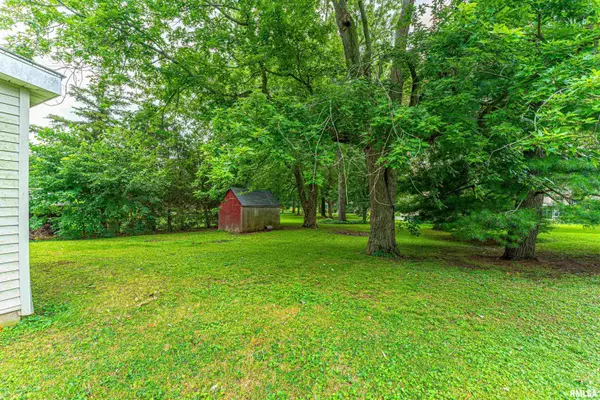 Mt Pulaski, IL 62548,512 N MARION ST