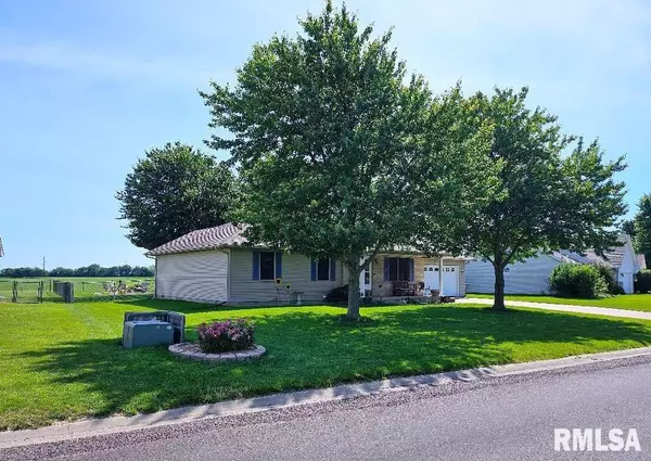 Virden, IL 62690,132 Post RD