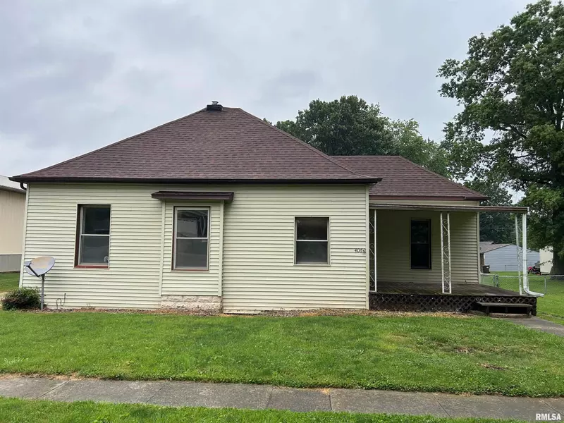406 W LINCOLN ST, Edinburg, IL 62531