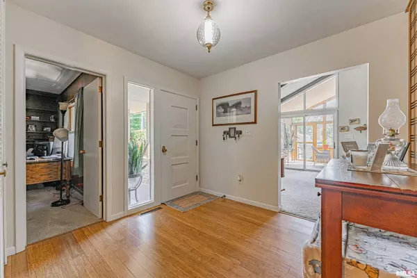 Mt Pulaski, IL 62548,600 N MARION ST