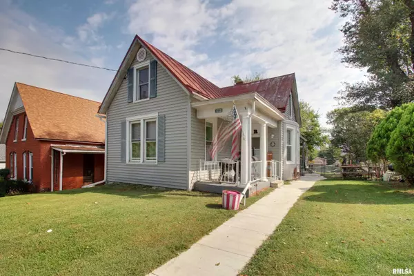 Quincy, IL 62301,1228 N 11TH ST