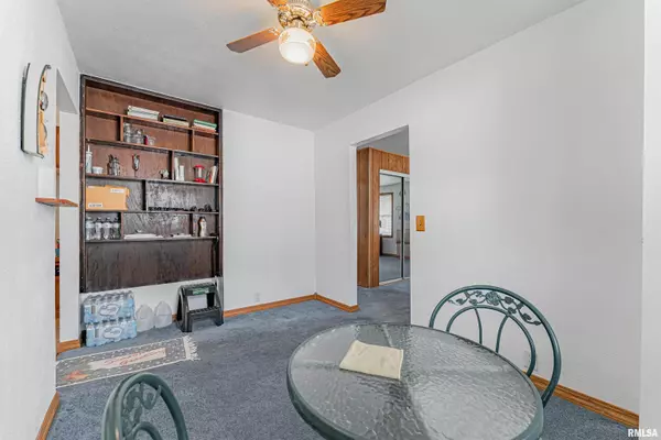 Delavan, IL 61734,612 S PINE ST