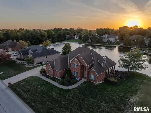 Quincy, IL 62305,3011 Genevieve DR