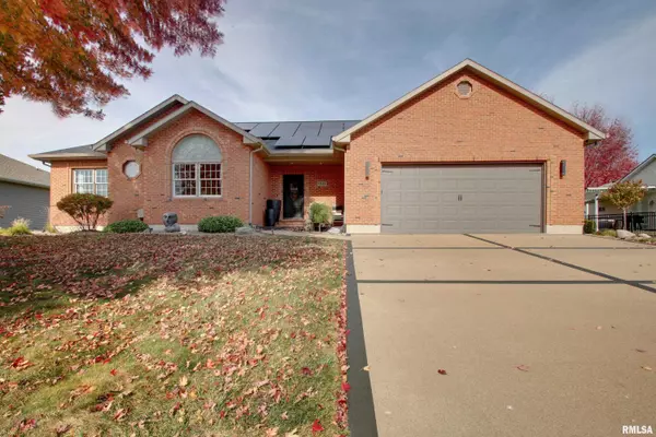 1535 Winsor DR,  Quincy,  IL 62305