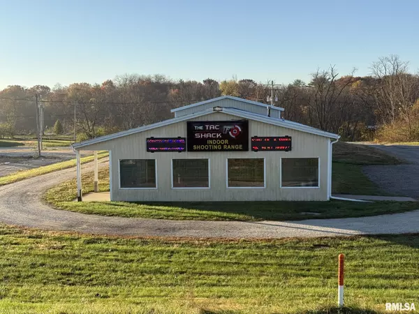 Monmouth, IL 61462,1100 E JACKSON AVE