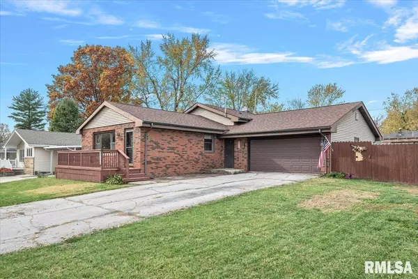 Pawnee, IL 62558,1111 RUTH PL