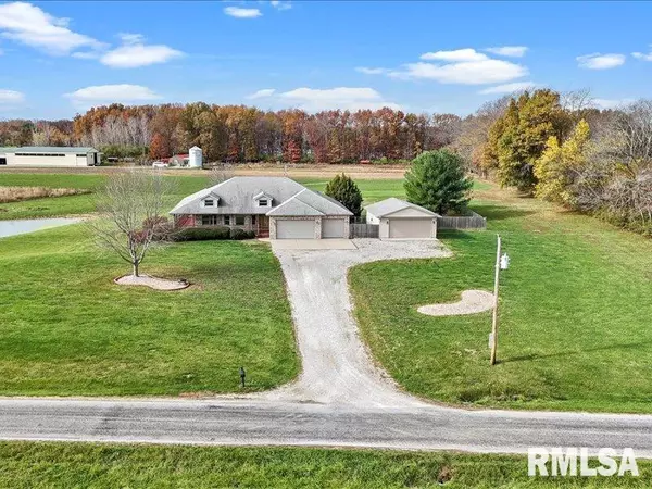 Girard, IL 62640,28809 Pleasant Dale RD