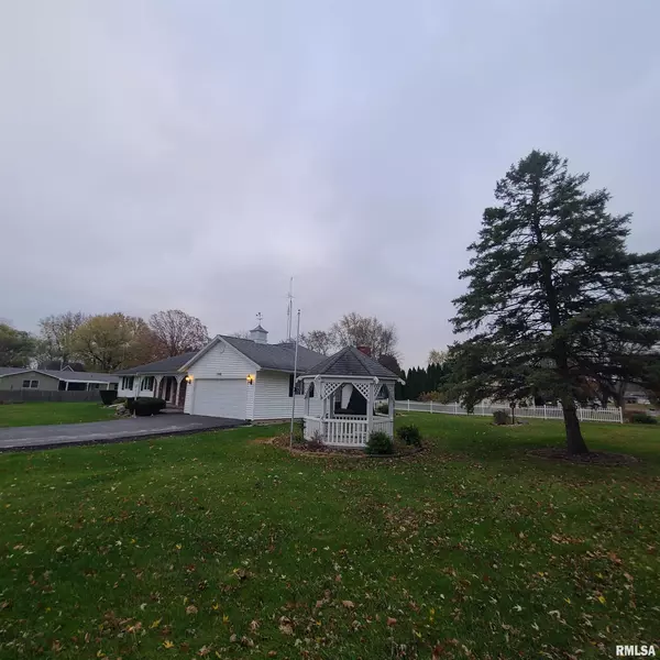 Knoxville, IL 61448,798 PRAIRIEVIEW RD