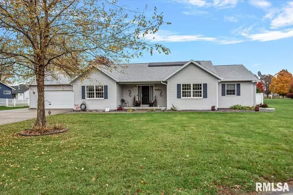 New Berlin, IL 62670,324 LIBERTY LN