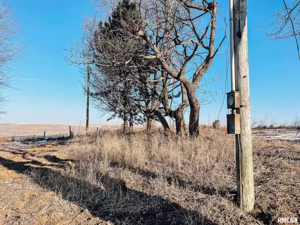 Altona, IL 61414,2635 E KNOX RD