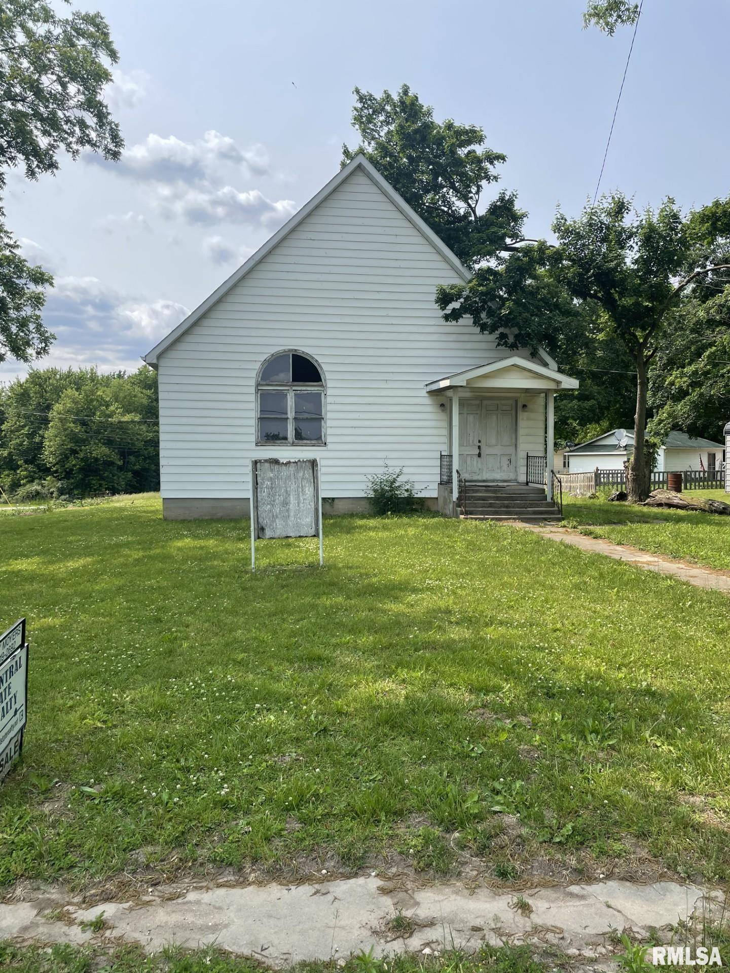 19811 US HWY 54, Summer Hill, IL 62363