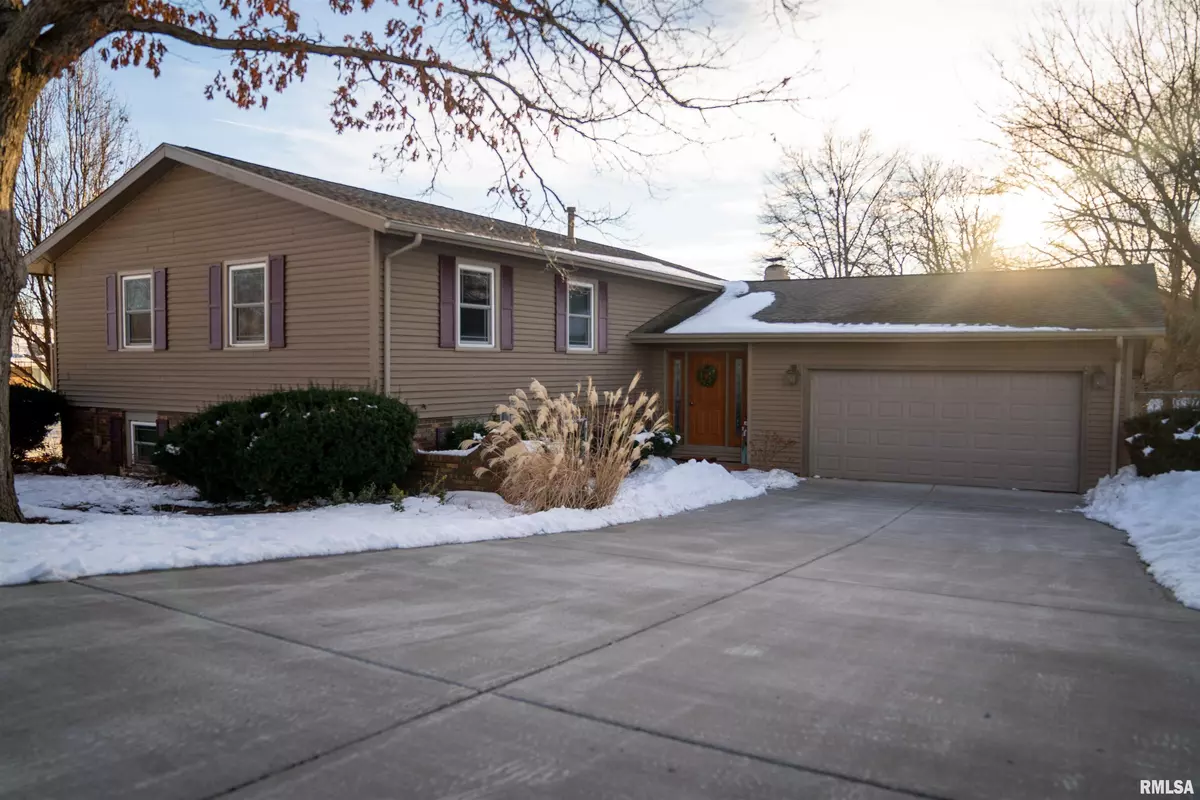 Petersburg, IL 62675,47 APPLE LN