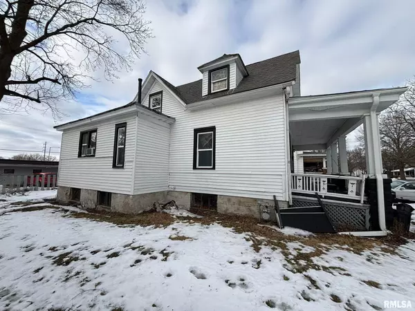 Springfield, IL 62703,1805 S 7TH ST
