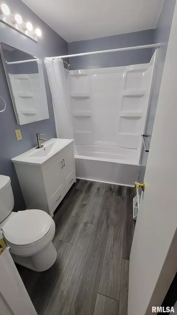 Silvis, IL 61282-1934,1424-1426 18TH AVE