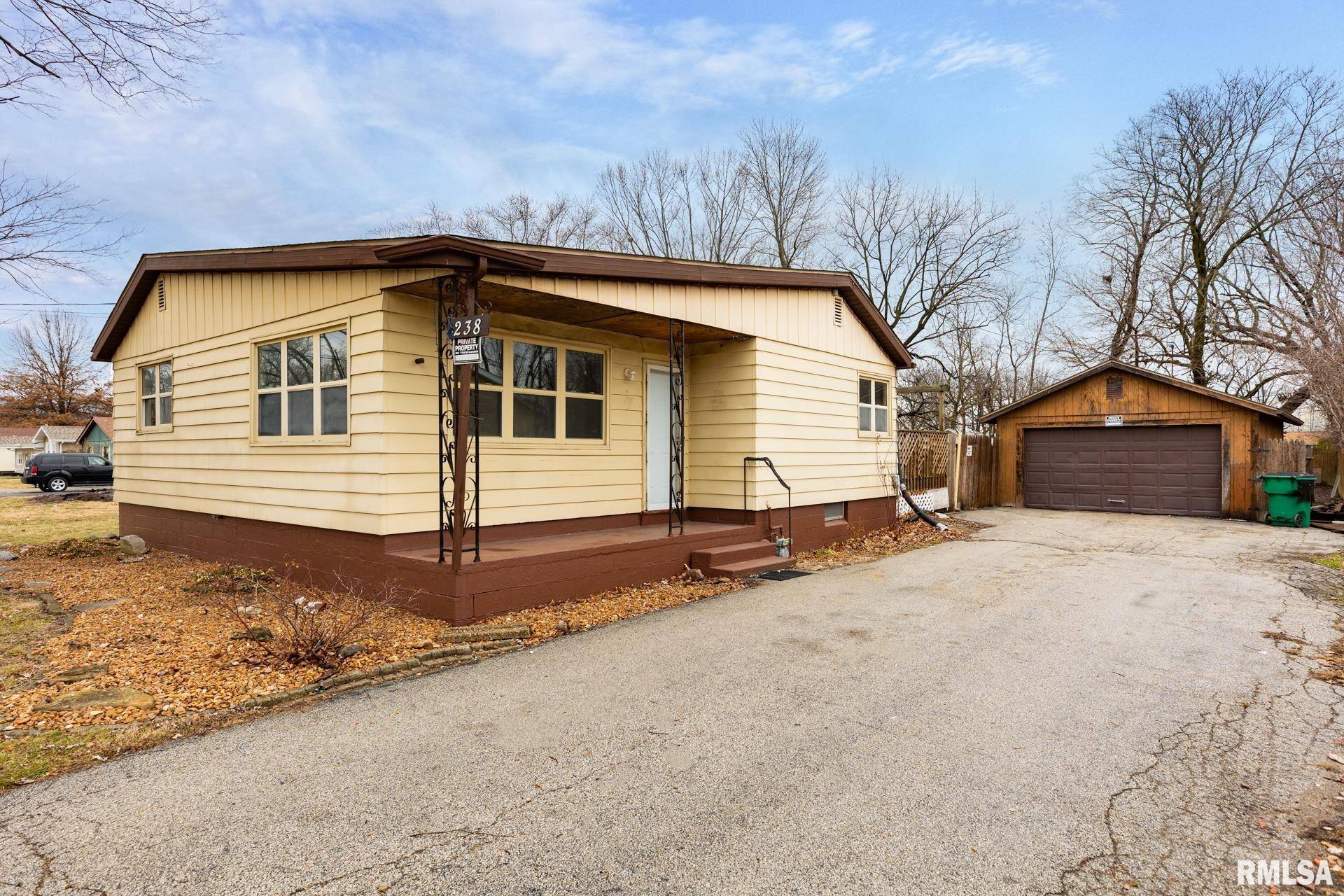 238 LINDENWOOD ST, East Alton, IL 62024