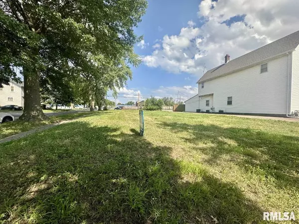 Springfield, IL 62703,800 E CLAY ST