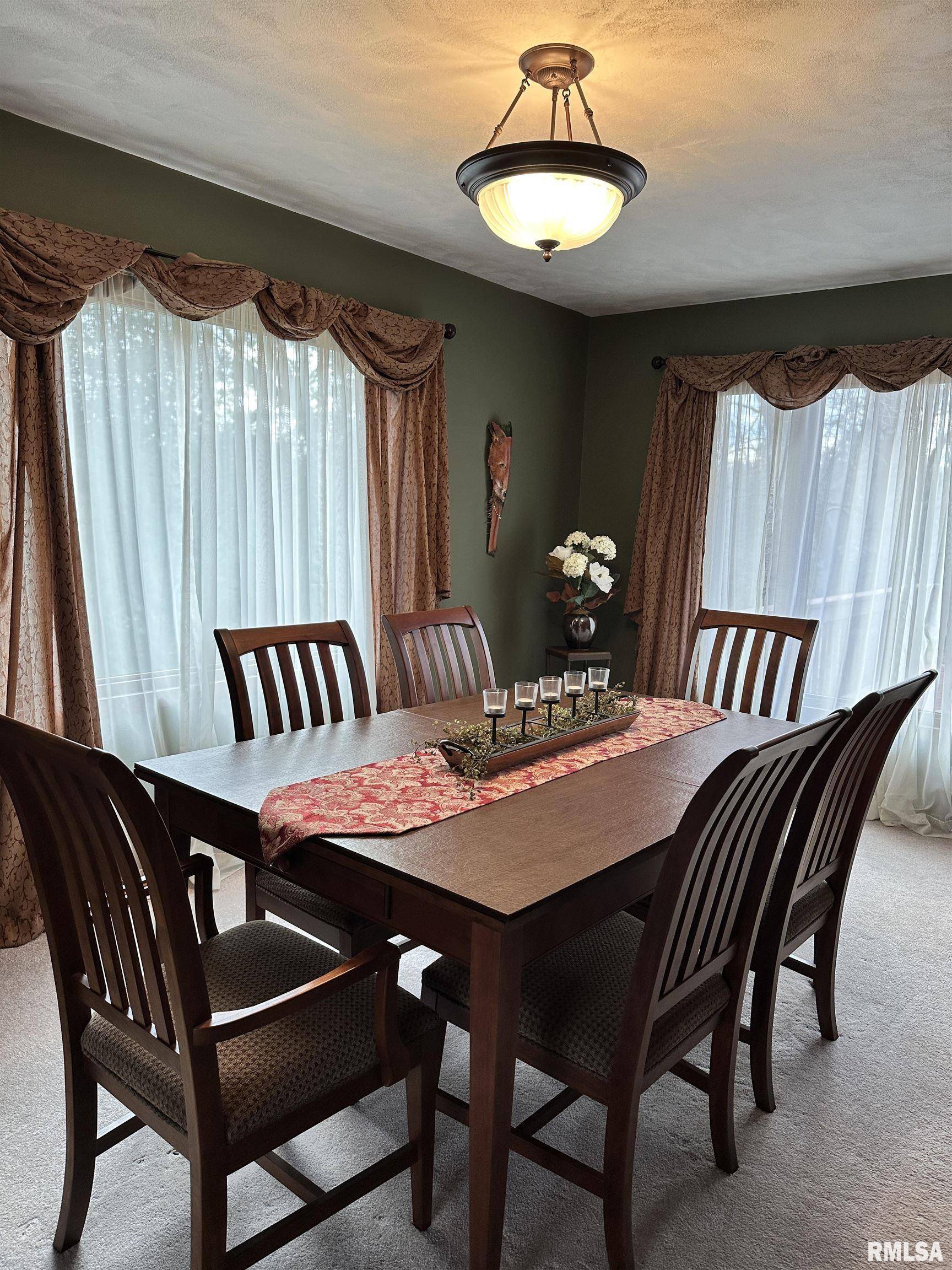 Macomb, IL 61455-9504,11 MARTY LN