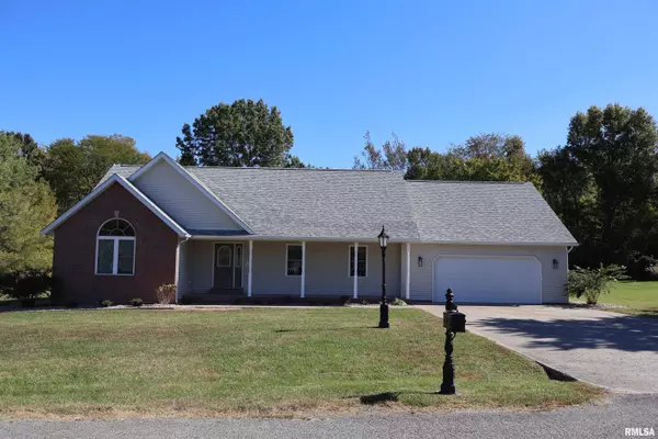 106 BROOKE LN, Carterville, IL 62918