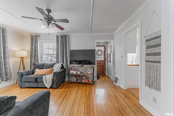 Bloomington, IL 61701,517 S FLORENCE AVE