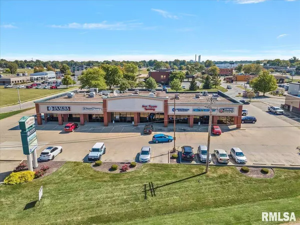 Springfield, IL 62703,3126 S 6TH ST