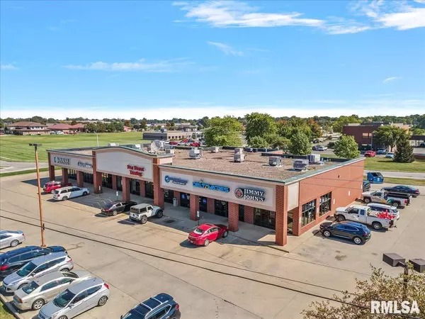 3126 S 6TH ST, Springfield, IL 62703